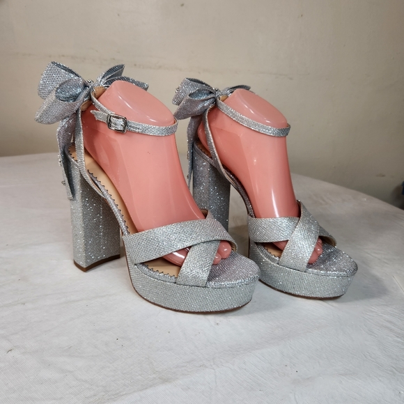 Nicola Bathie Shoes - Nicola Bathie x Antonio Melani Lila Silver Bow Block Platform Heels Shoes S 10